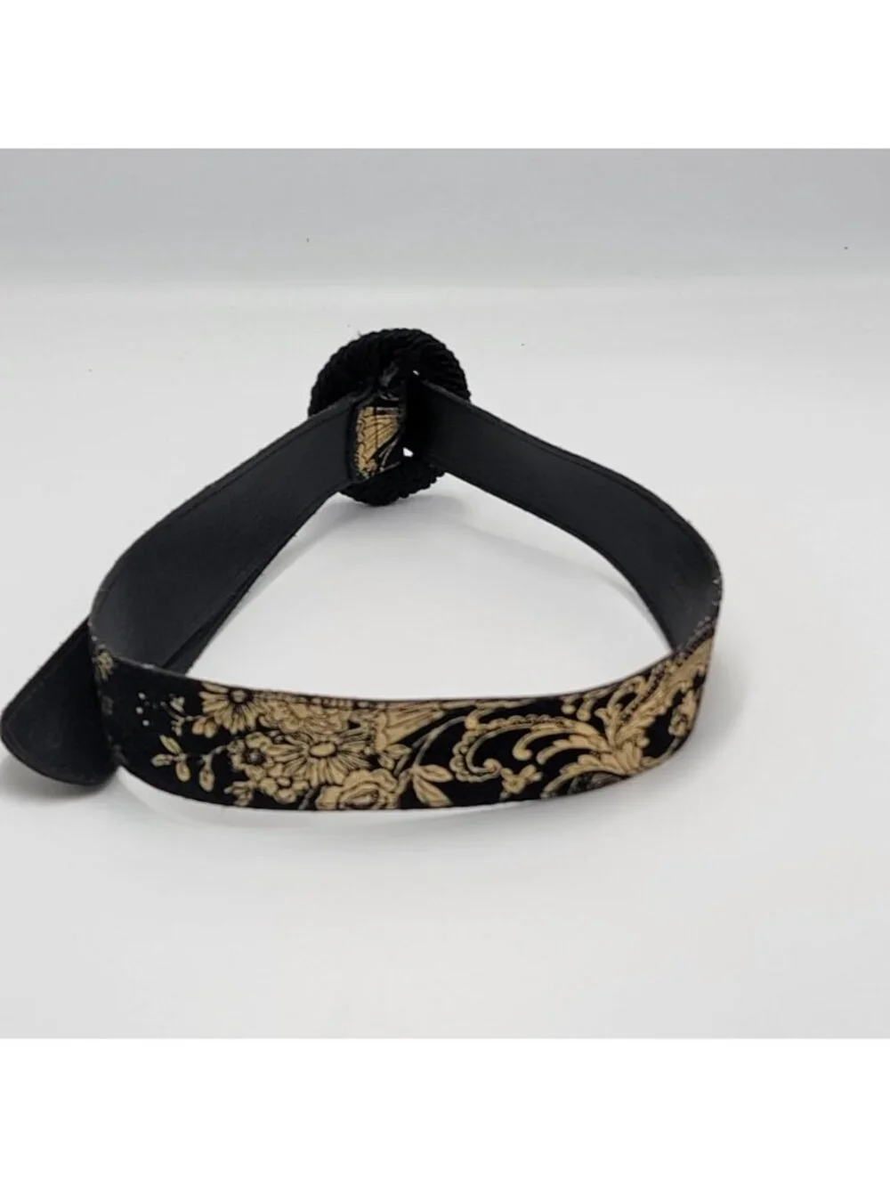 Vintage Black & Gold Floral Belt With Rope Buckle Size Small/Medium Made In USA